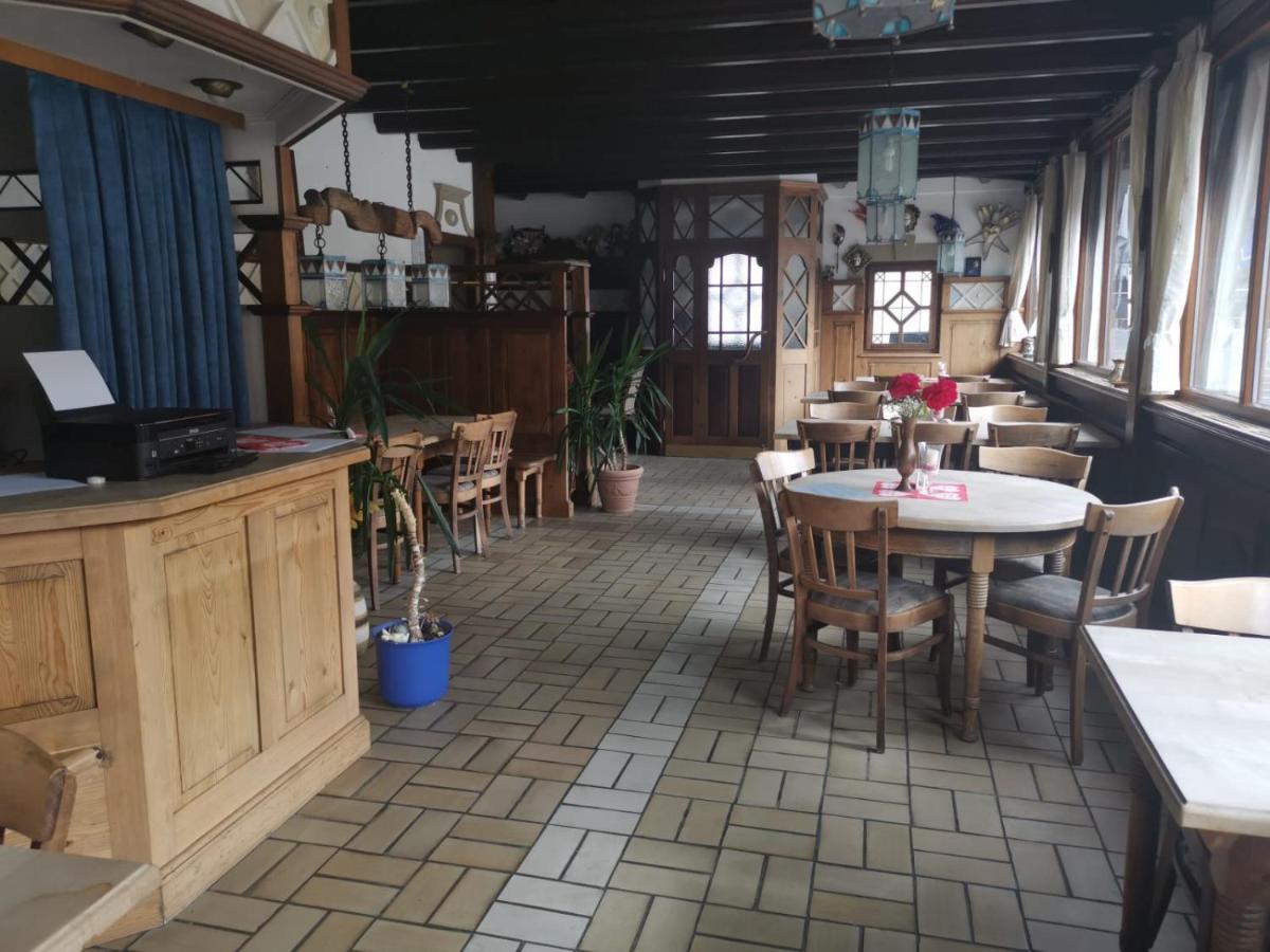 פוטנשטיין Gaestehaus Am Rathaus מראה חיצוני תמונה